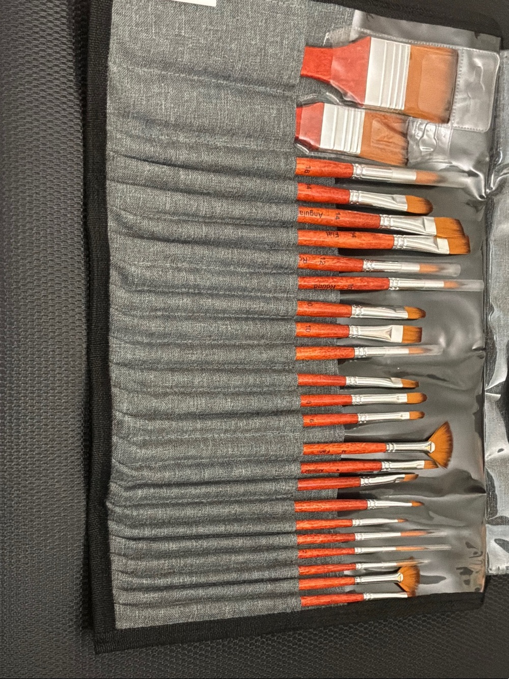 Red Brush Set with Carry Roll - 24-Piece Artist Brushes